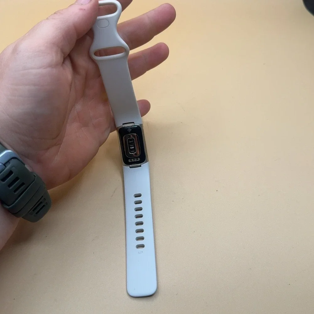 Fitbit Charge 5 Activity Fitness Tracker Smart Watch  White Silver *for parts